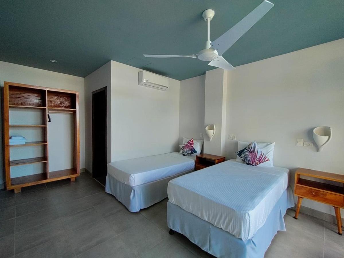 Alive Beach House Transito Bagian luar foto
