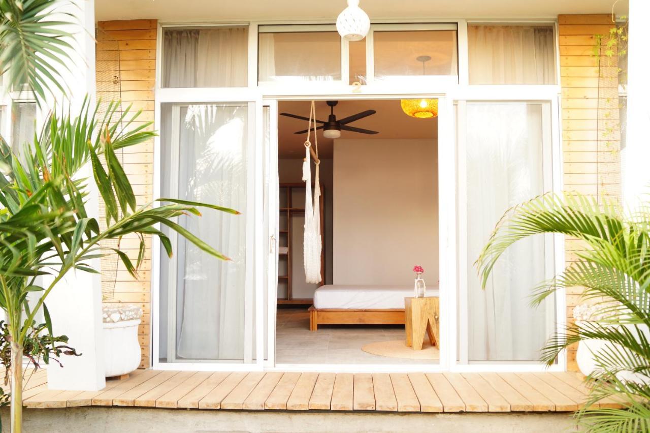 Alive Beach House Transito Bagian luar foto
