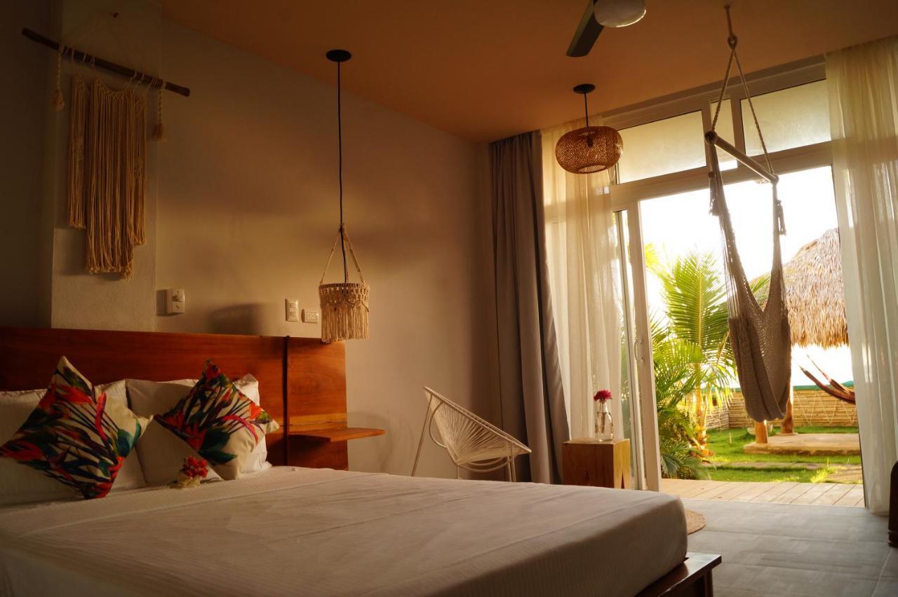 Alive Beach House Transito Bagian luar foto